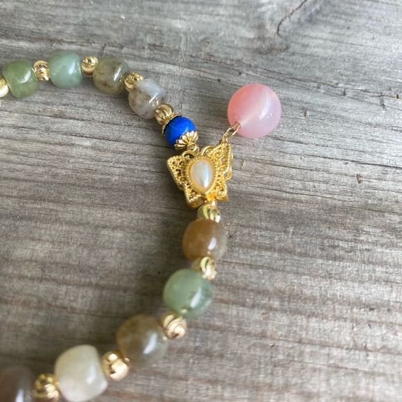 JADE Adjustable Bracelet - Picture 2 of 3